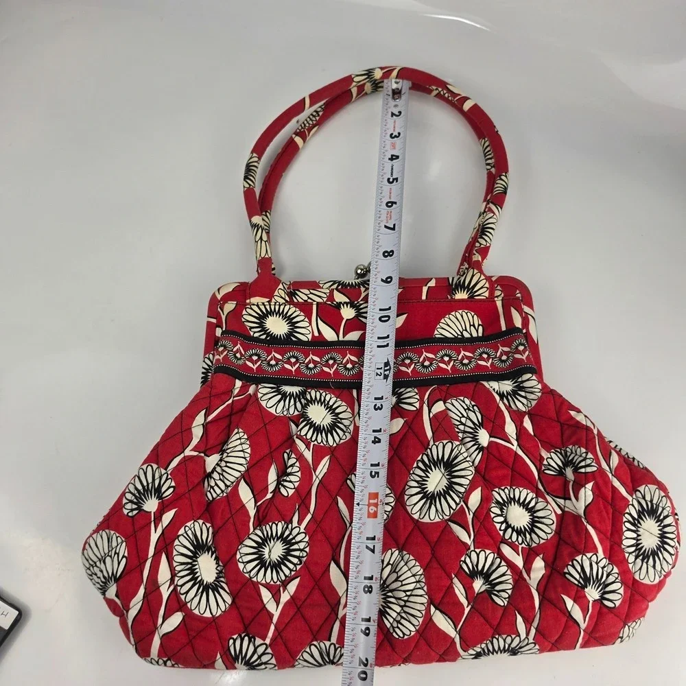 Vera Bradley Deco Daisy Red Eloise Kiss Lock Frame Bag Retired 2011 Floral